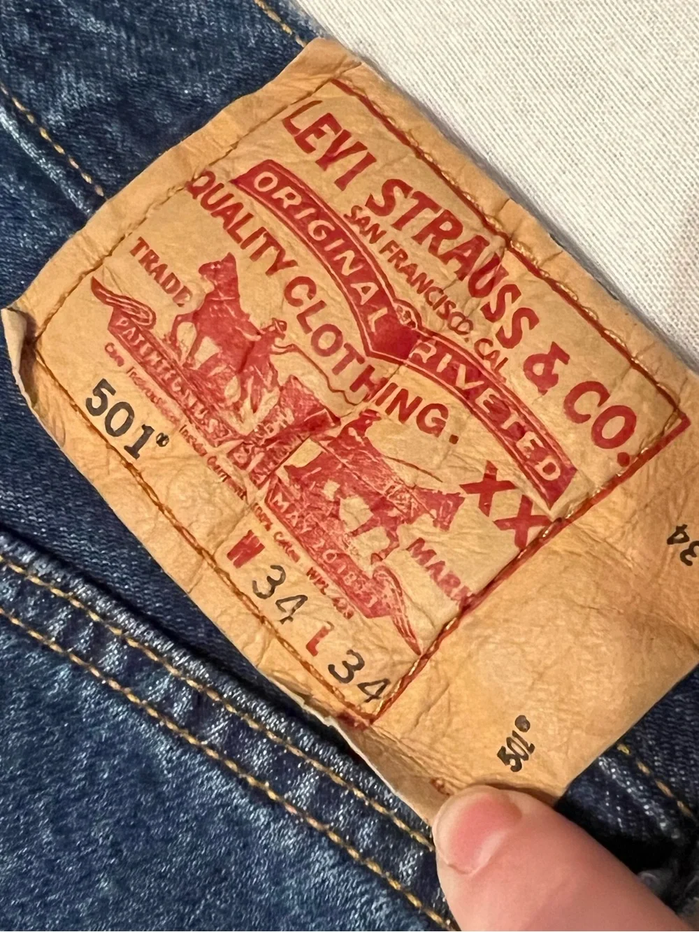 Levi’s 501 Straight Leg Jeans Dark Wash W34 L34 Vintage Y2K Denim - Picture 2 of 7